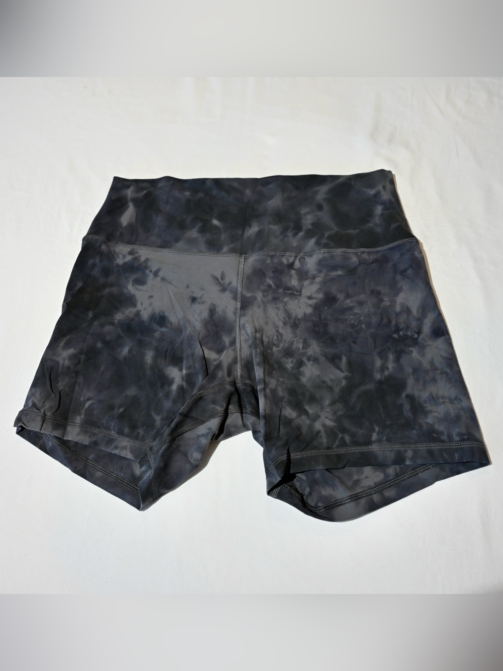 Lululemon Align 6” Shorts Size 12 Diamond Dye Pitch Grey Graphite Grey - Picture 2 of 4